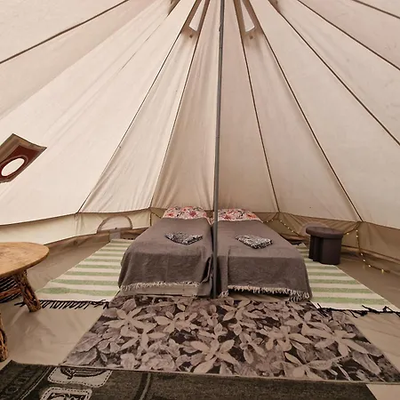 럭셔리텐트 Sunset Glamping - Luksustelttamajoitus Powerparkin Laehellae