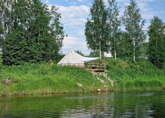 Luksusteltat Sunset Glamping - Luksustelttamajoitus Powerparkin Lähellä *