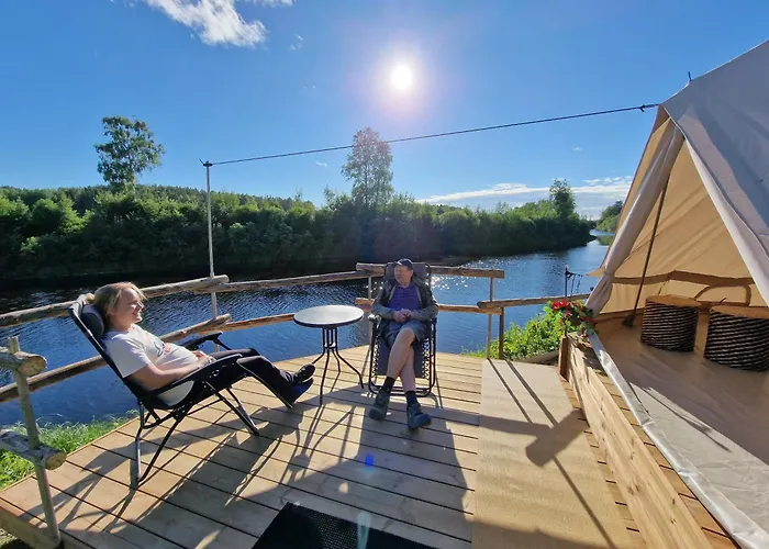 Sunset Glamping - Luksustelttamajoitus Powerparkin Laehellae Luksusowy namiot *