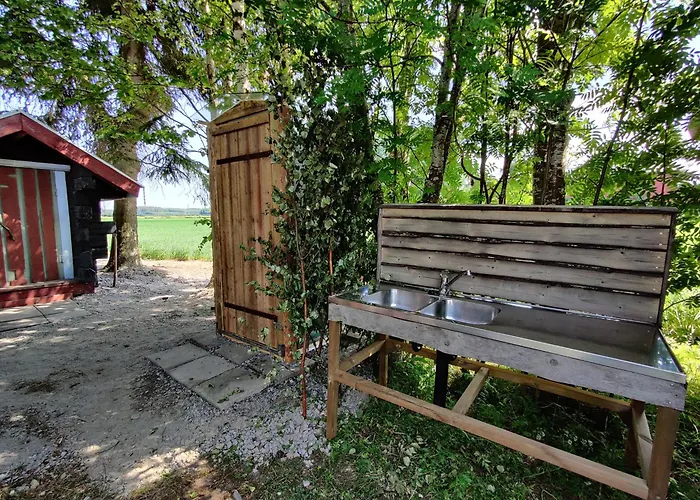 Sunset Glamping - Luksustelttamajoitus Powerparkin Lähellä *